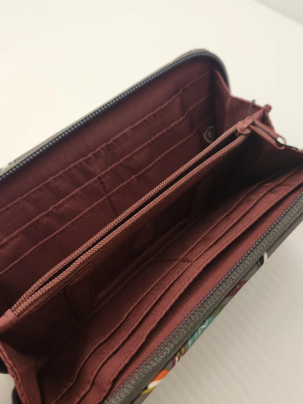 Vera Bradley Multicolor Plaid Zip-Around Wallet - Picture 4 of 8